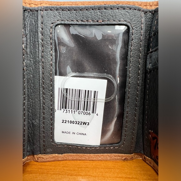 TONY LAMA NIB NWT Bifold Mens Western Wallet Leather Embossed Ostrich RFID - Picture 3 of 9